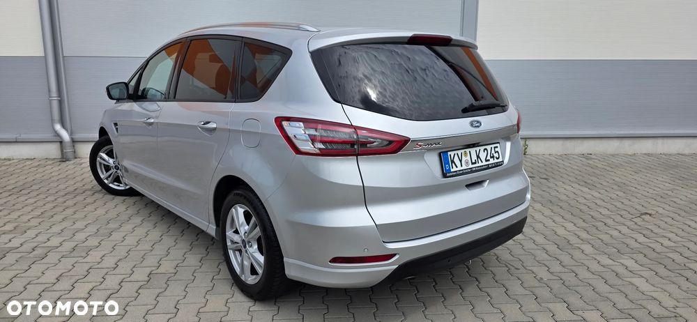 Ford S-Max 2.0 TDCi Titanium - 4