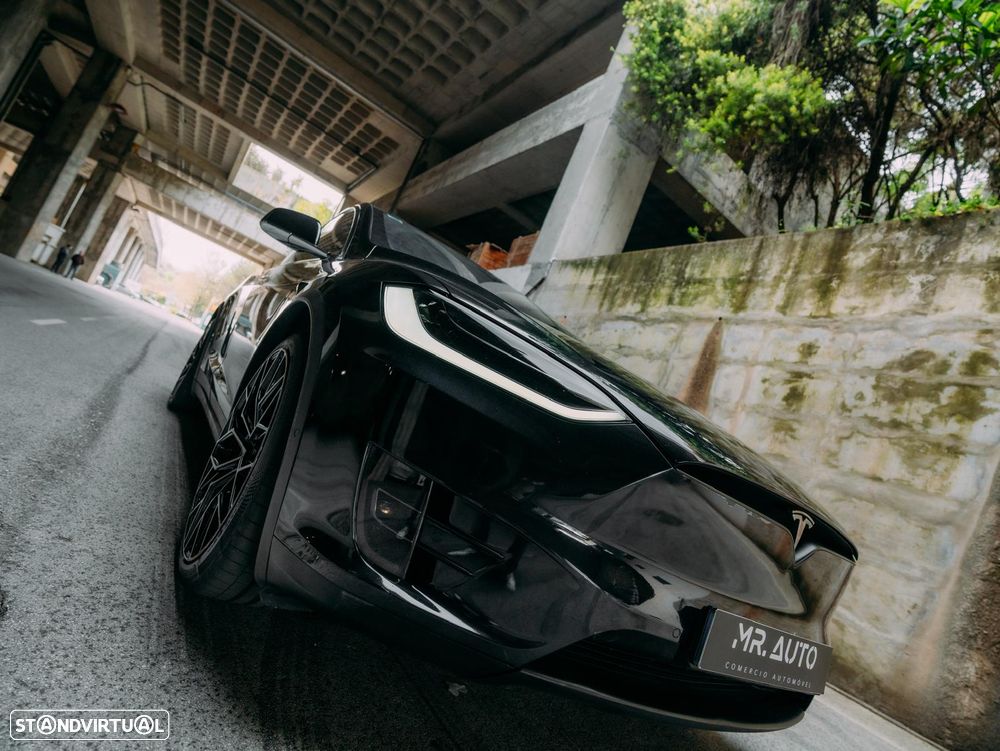 Tesla Model X 100D - 18
