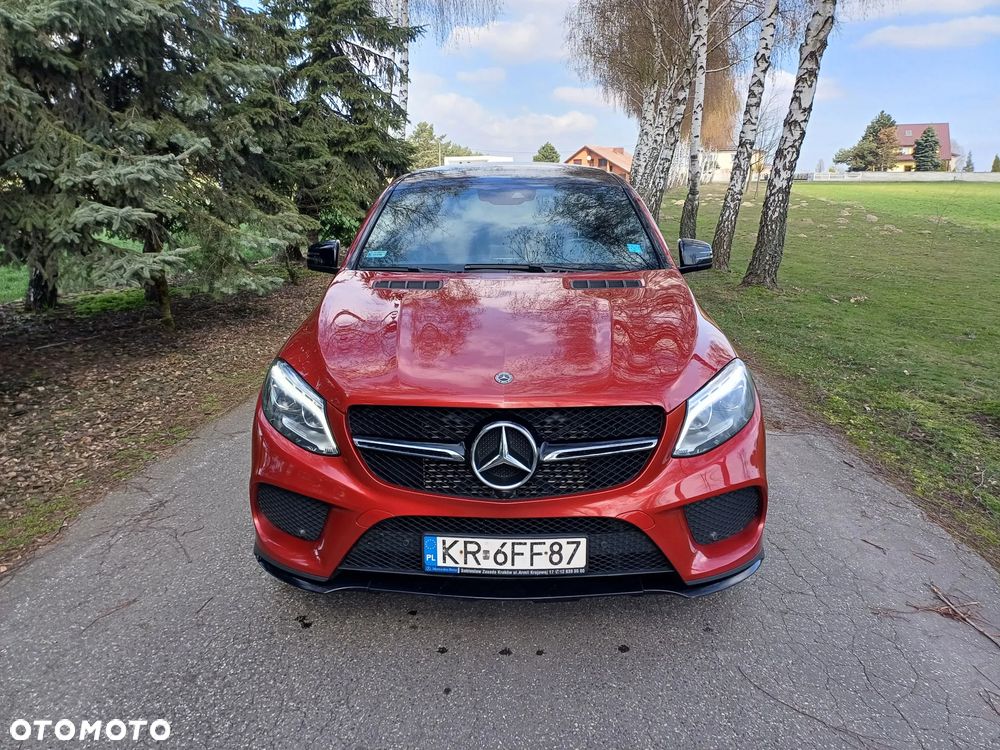 Mercedes-Benz GLE - 36