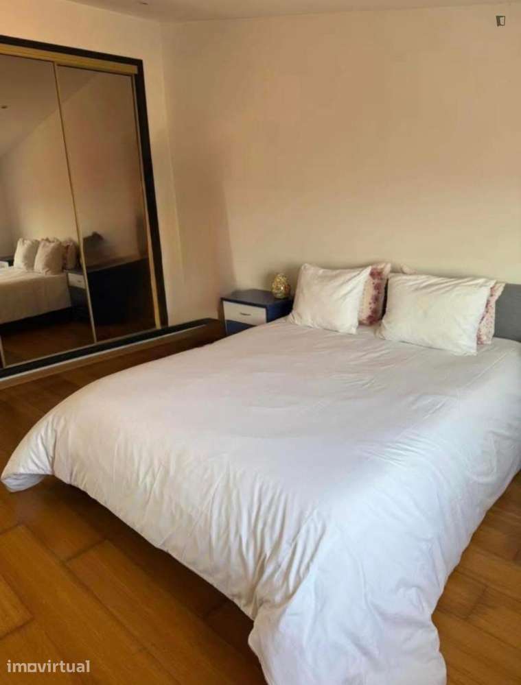 Quarto - localizado em Carcavelos Lisbon - Grande imagem: 5/9