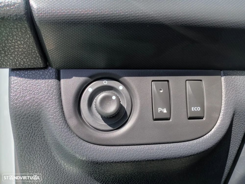 Dacia Sandero 0.9 TCe Stepway - 28