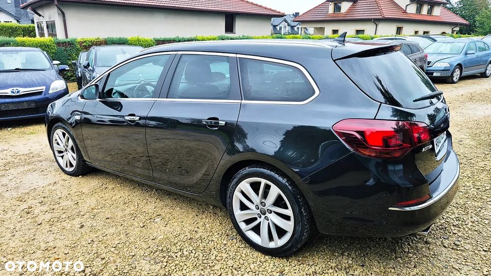 Opel Astra 1.4 Turbo Cosmo - 20