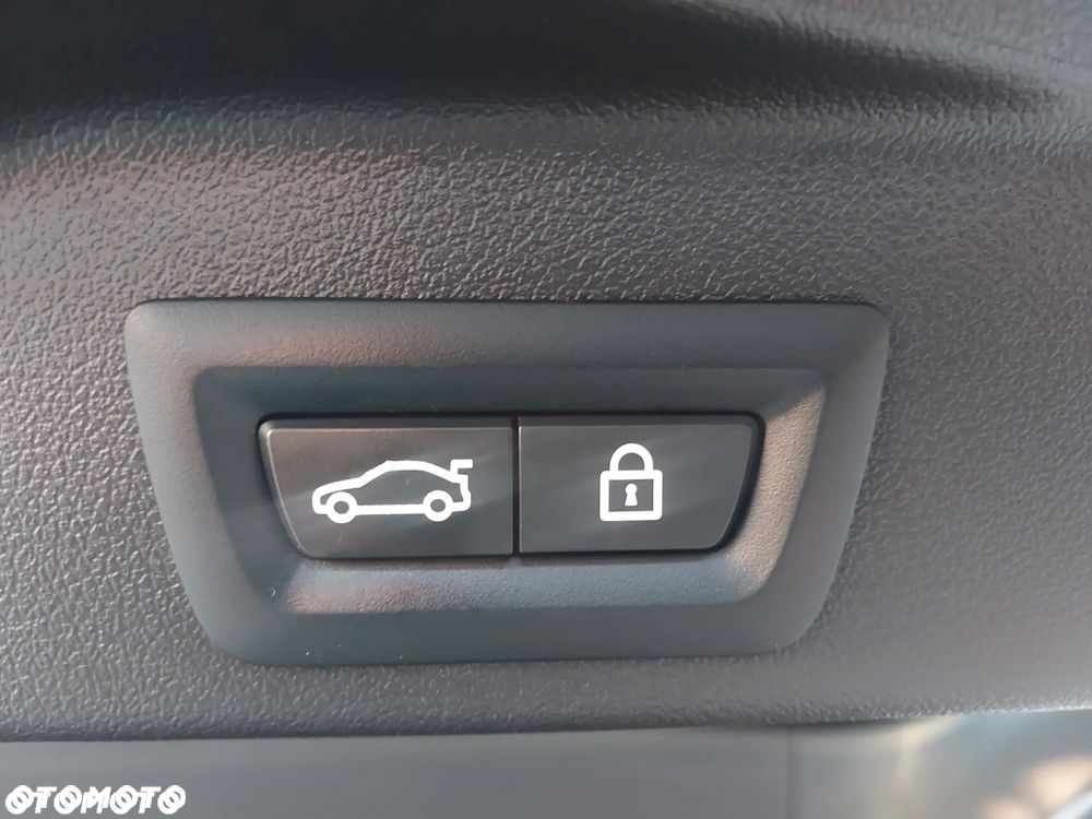 BMW X5 xDrive30d sport - 25