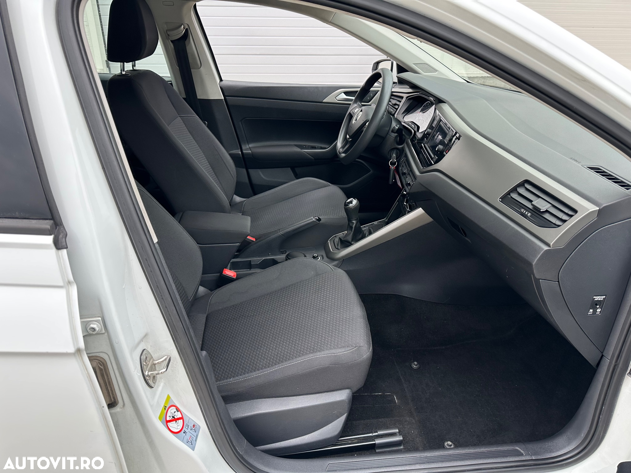 Volkswagen Polo 1.0 TSI Comfortline - 30
