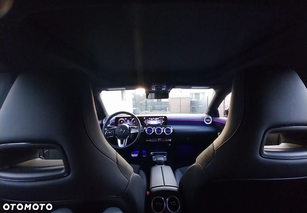 Mercedes-Benz CLA 250 4Matic 7G-DCT AMG Line - 26