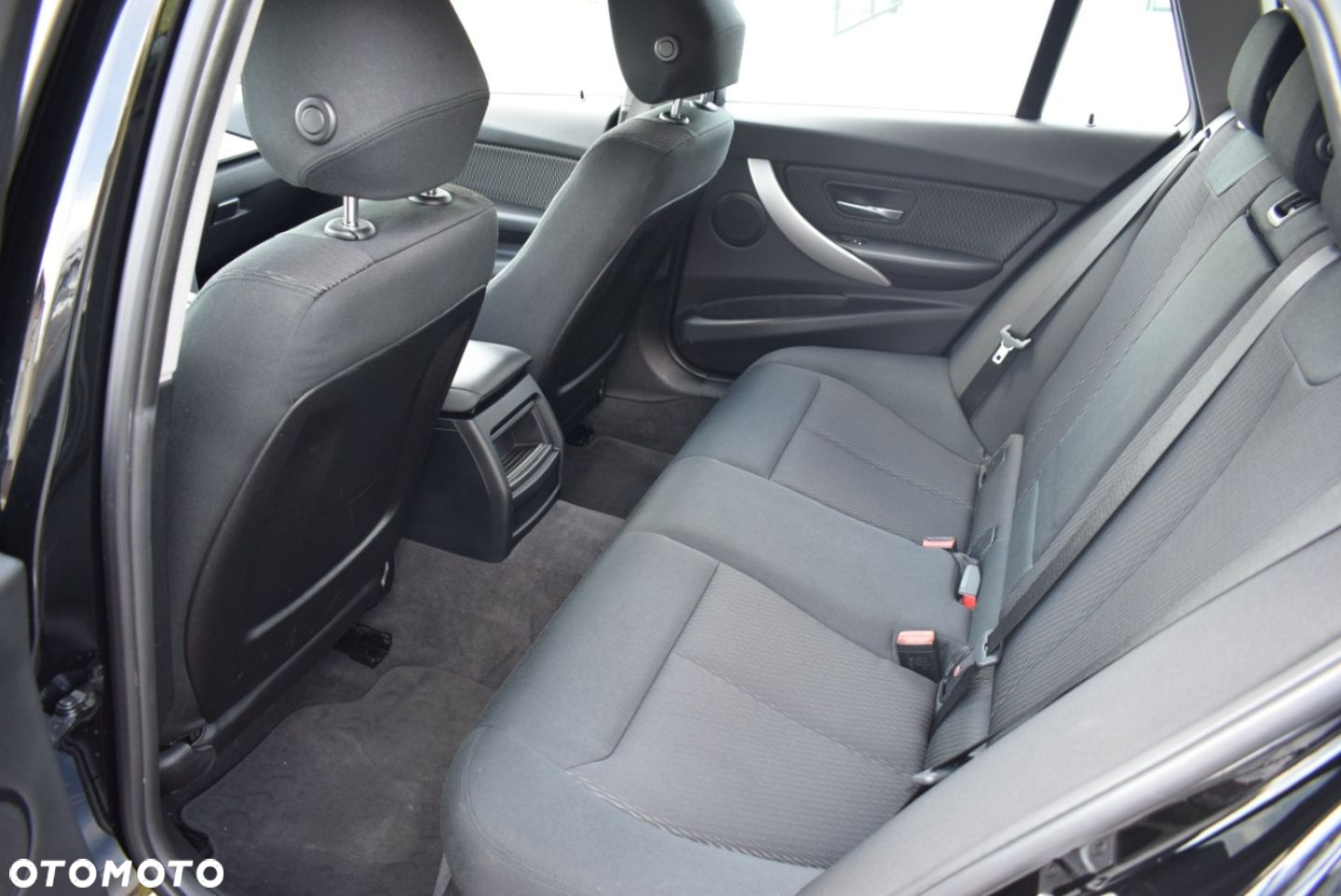 BMW Seria 3 - 22