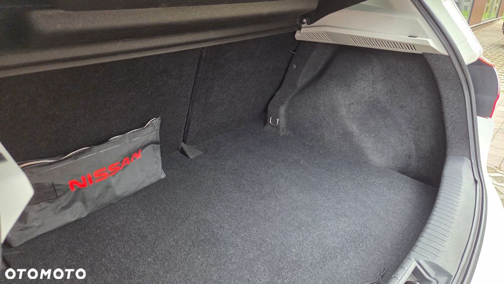 Nissan Qashqai 2.0 dCi 4 x 4 DPF tekna - 19