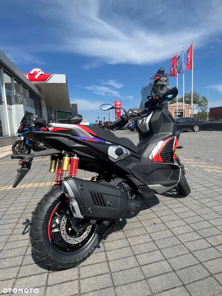 Aprilia SR - 7