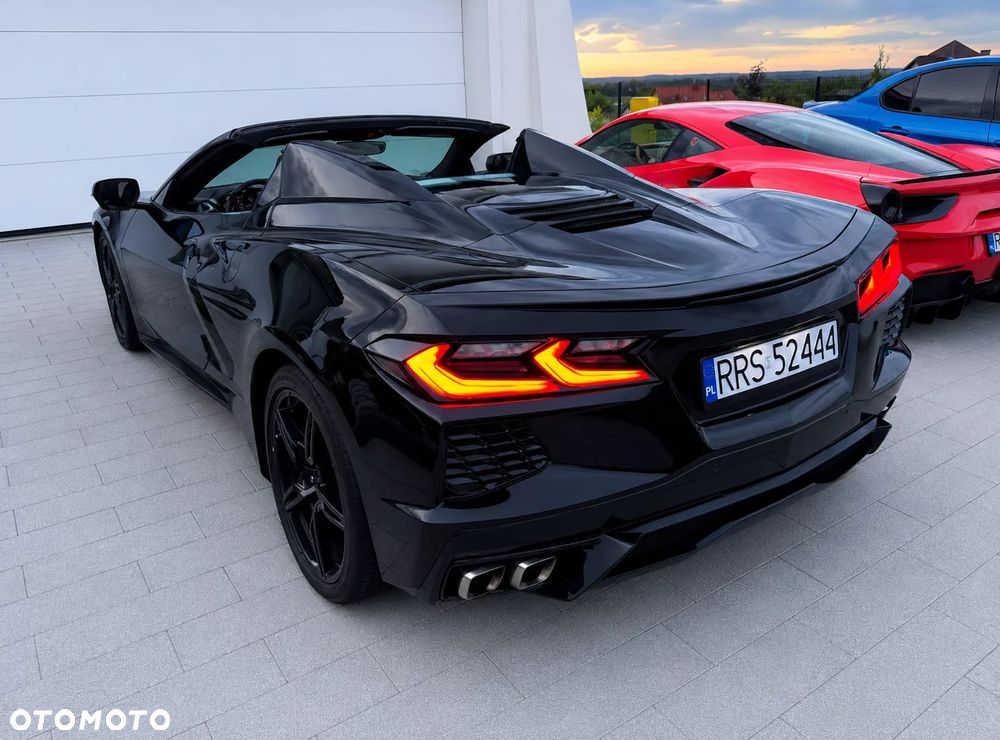 Chevrolet Corvette - 2