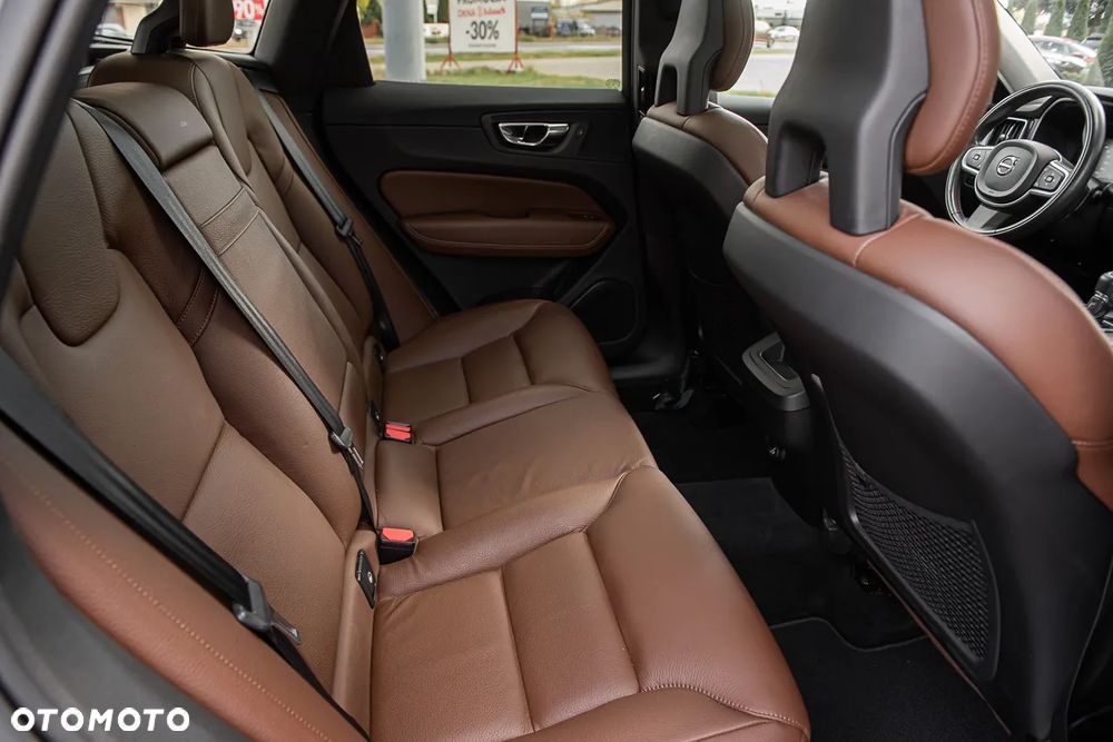 Volvo XC 60 - 33