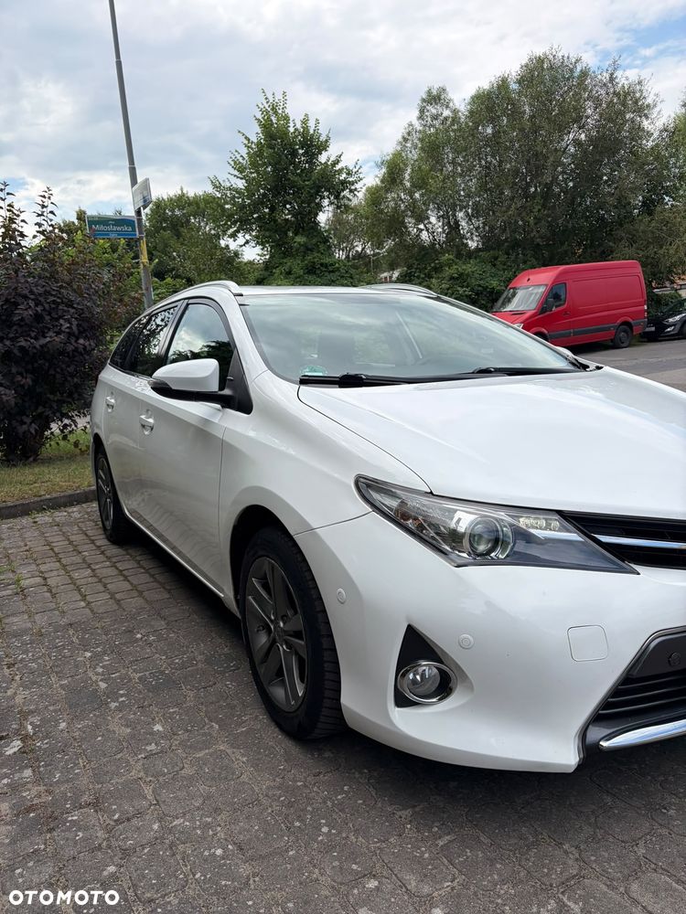 Toyota Auris - 5