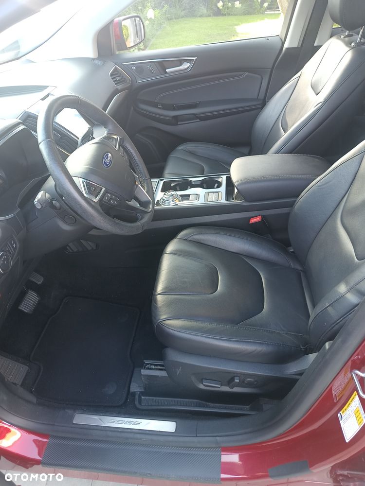 Ford Edge - 5