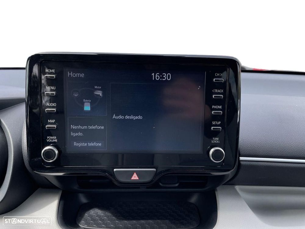 Toyota Yaris - 16