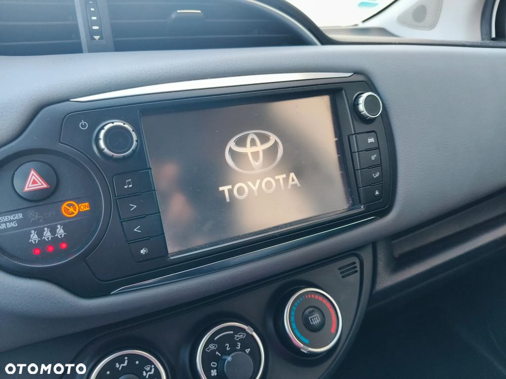 Toyota Yaris - 21