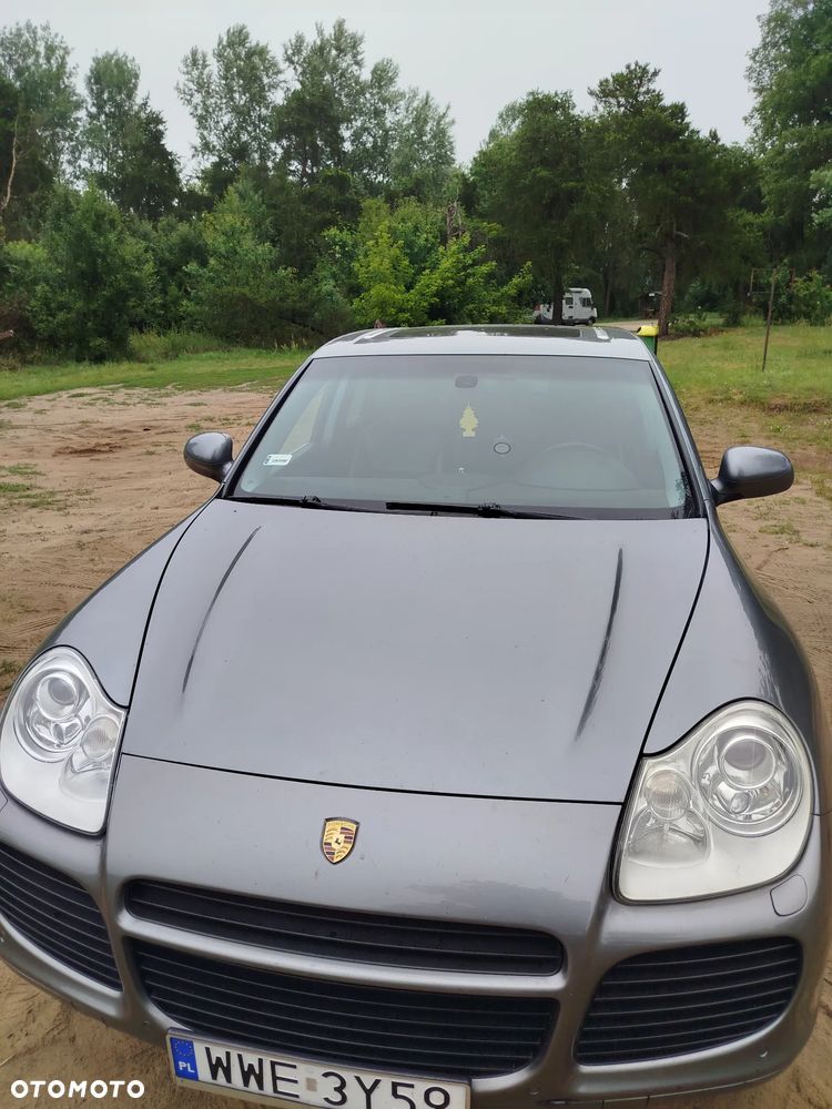 Porsche Cayenne - 11