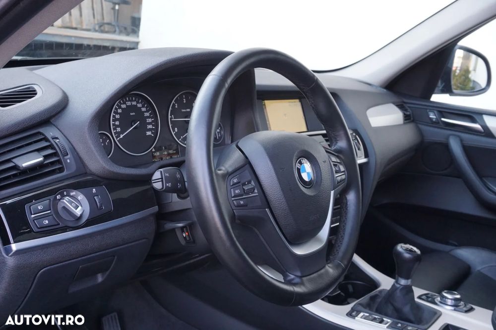 BMW X3 xDrive20d Advantage - 26