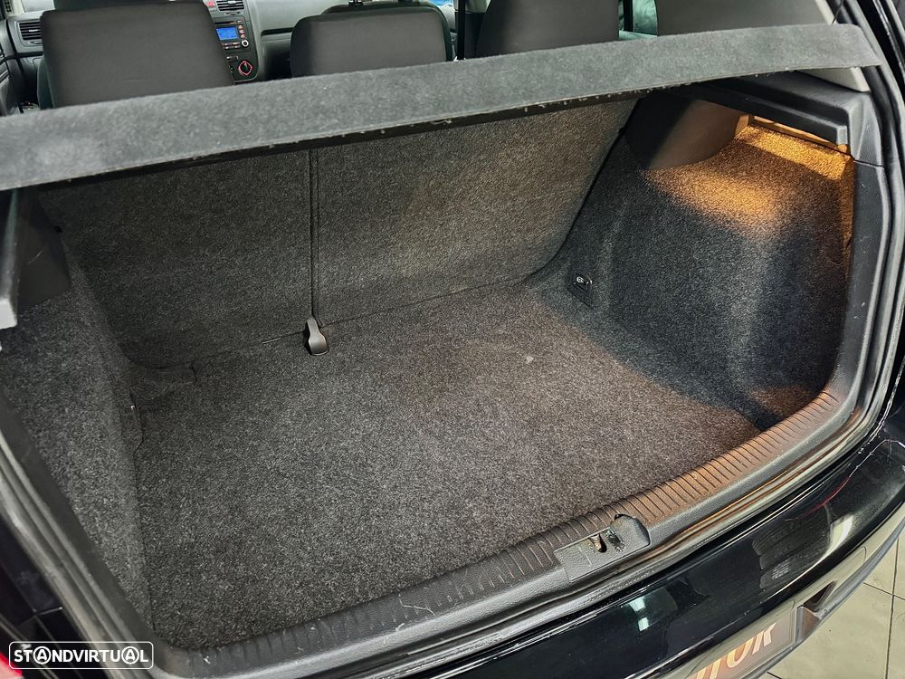 VW Golf 1.4i Confortline - 14