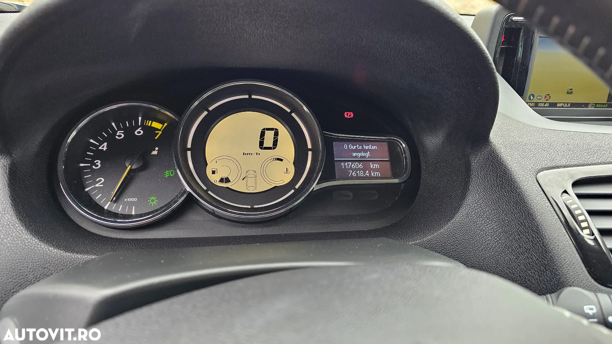 Renault Megane Grandtour ENERGY TCe 115 Start & Stopp Bose Edition - 26