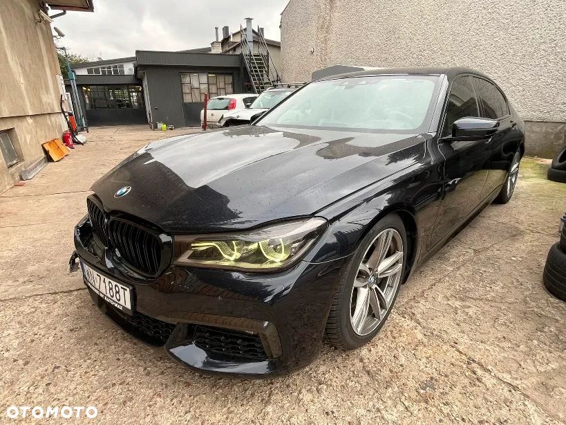 BMW Seria 7 750Li xDrive - 2