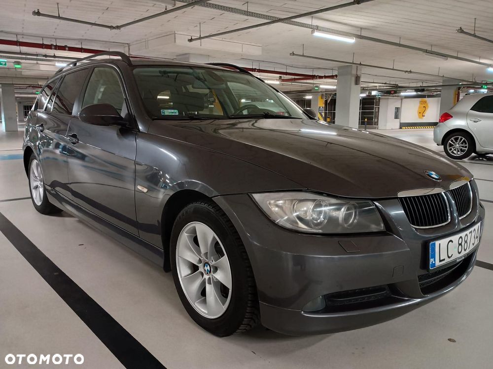 BMW Seria 3 320d - 4