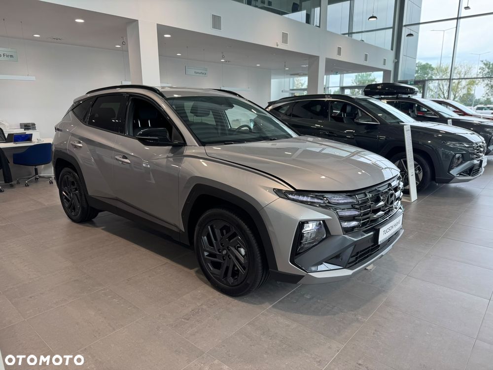 Hyundai Tucson 1.6 T-GDi HEV Smart Black 2WD - 3
