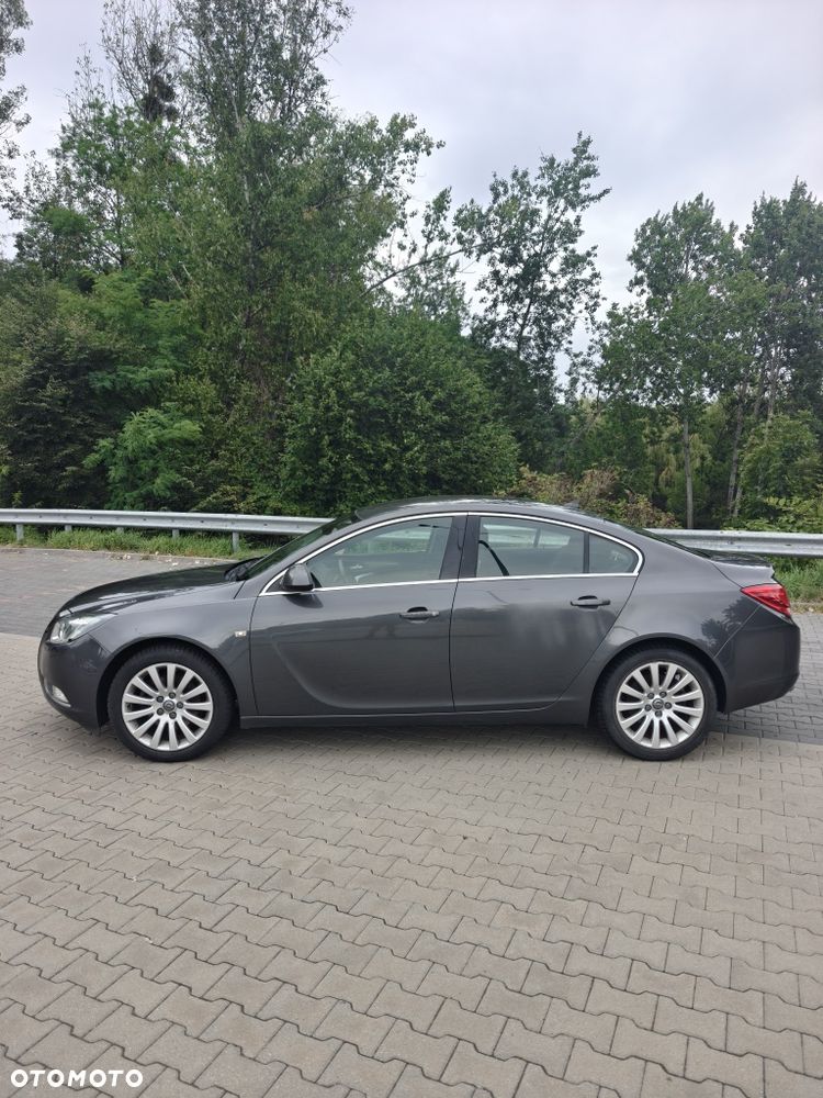 Opel Insignia - 2