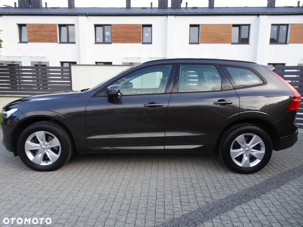 Volvo XC 60 B4 D Momentum Pro - 5