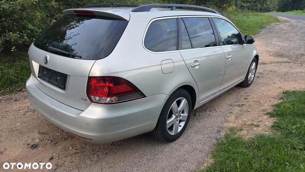 Volkswagen Golf - 15