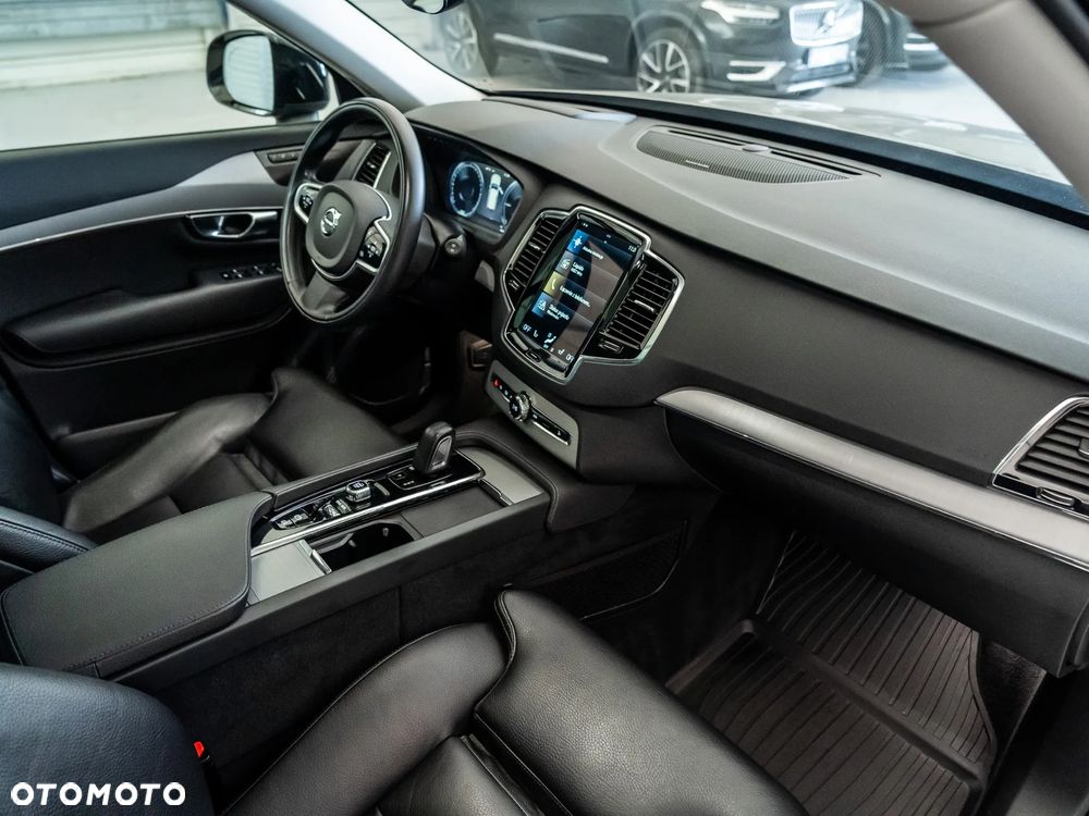 Volvo XC 90 T8 AWD Twin Engine Geartronic RDesign - 26