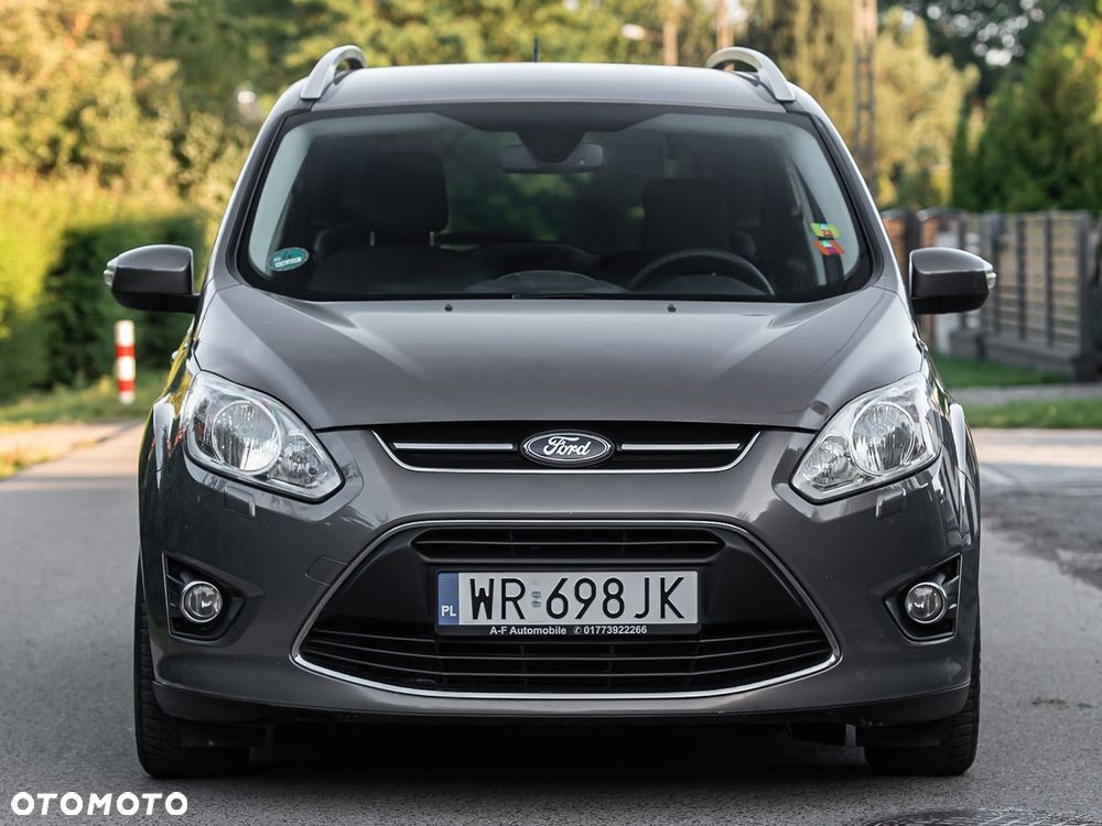 Ford Grand C-MAX - 16