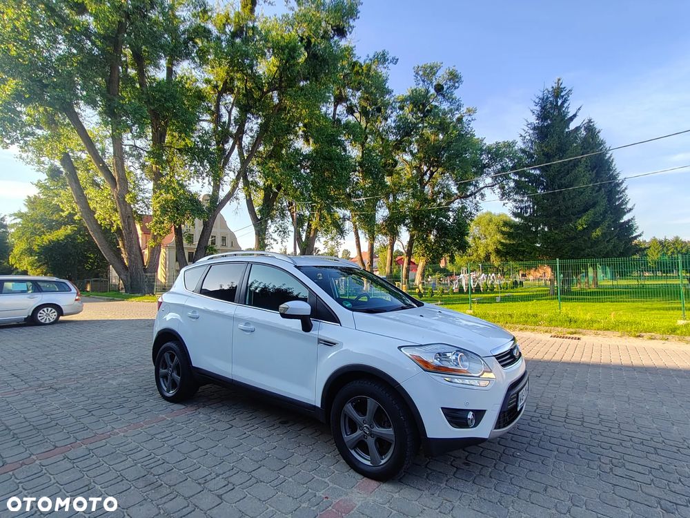 Ford Kuga - 25