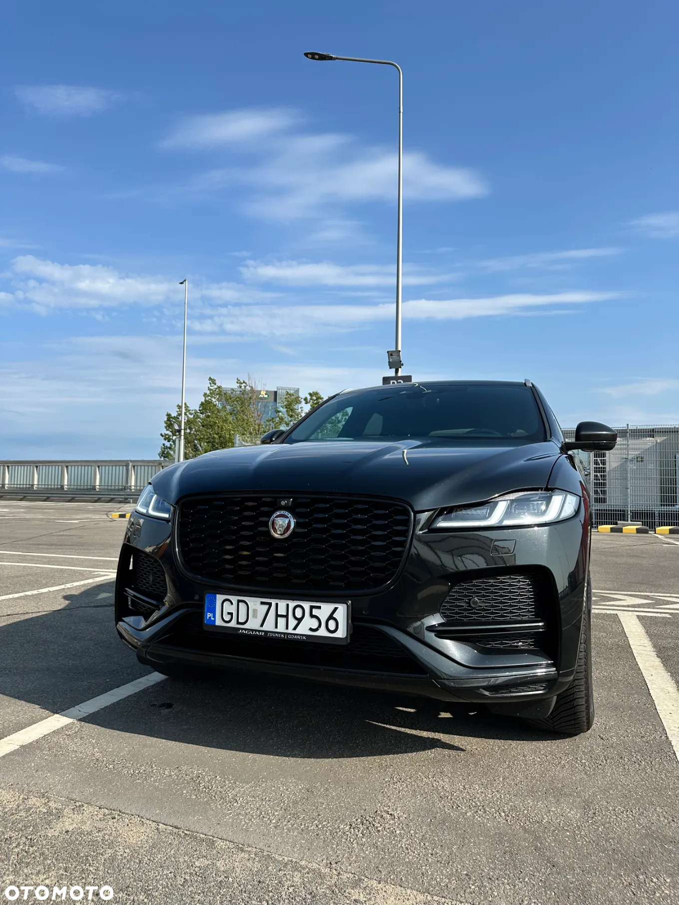 Jaguar F-Pace - 7