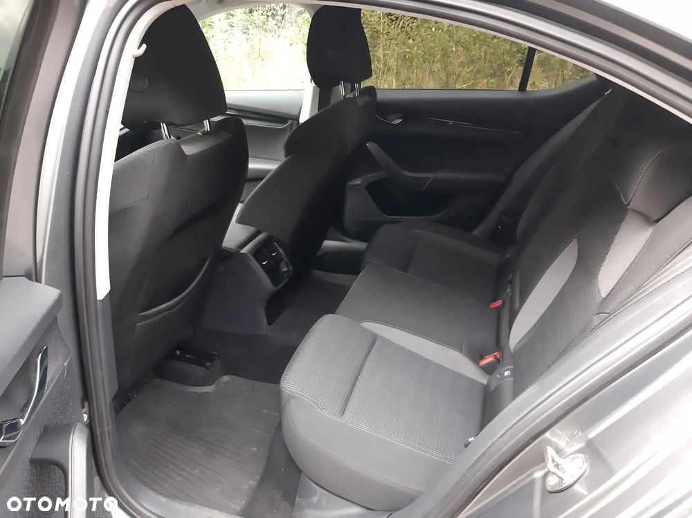 Skoda Octavia 1.5 TSI ACT Ambition - 13