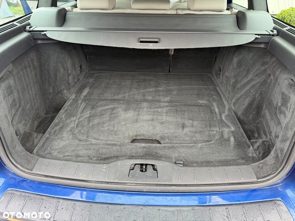 Volvo V50 - 16
