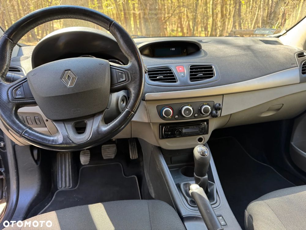 Renault Megane 1.6 16V Expression - 12