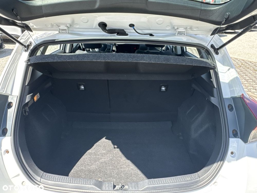 Toyota Auris 1.33 VVT-i Active - 13