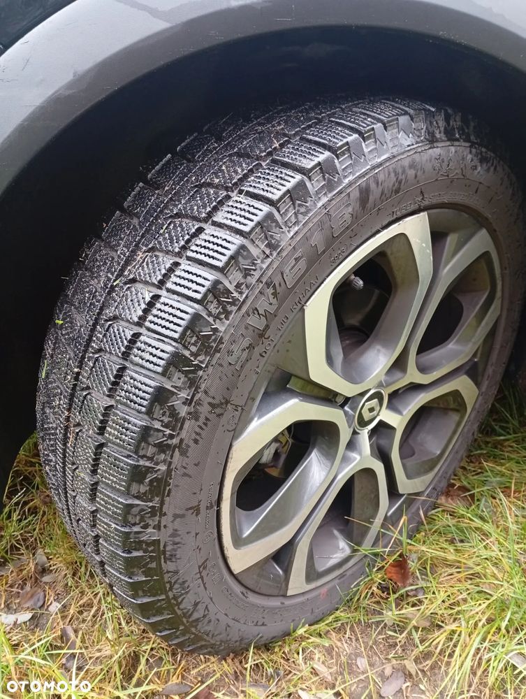 Renault Captur TCe Mild Hybrid 140 EDC GPF EVOLUTION - 17