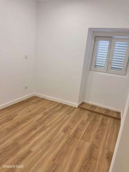 Casa Térrea Remodelada Valadares - Grande imagem: 4/10