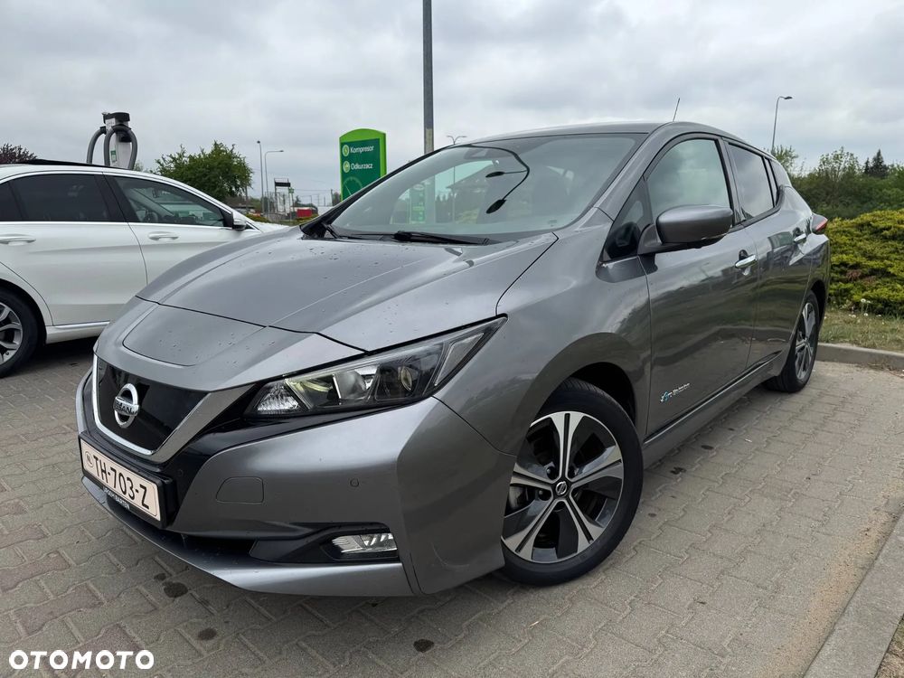 Nissan Leaf 40 kWh N-Connecta - 11