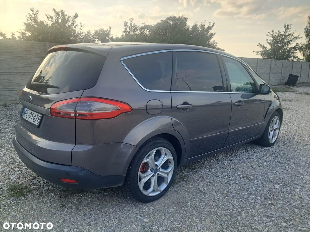Ford S-Max - 20