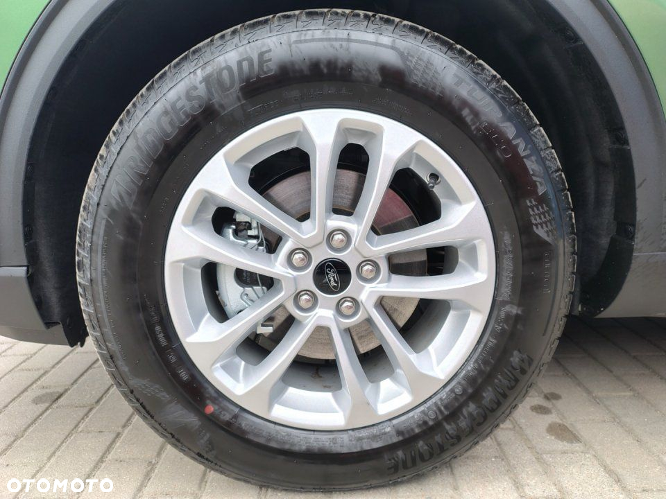 Ford Kuga - 8