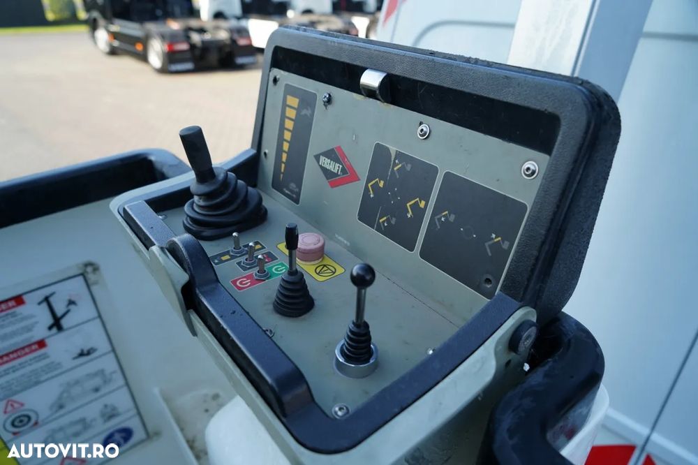 Renault MASTER / ELEVATOR BASIC - 10,5 m / TABLĂ + ELEVATOR / - 14