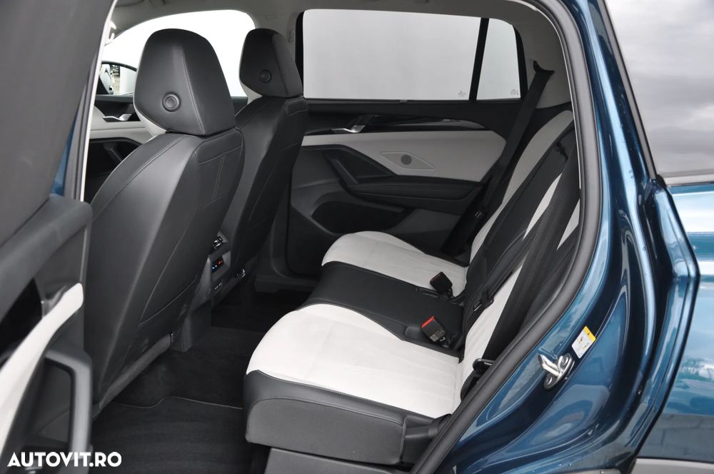 Volkswagen Tayron 1.5 TSI DSG PHEV Elegance - 32