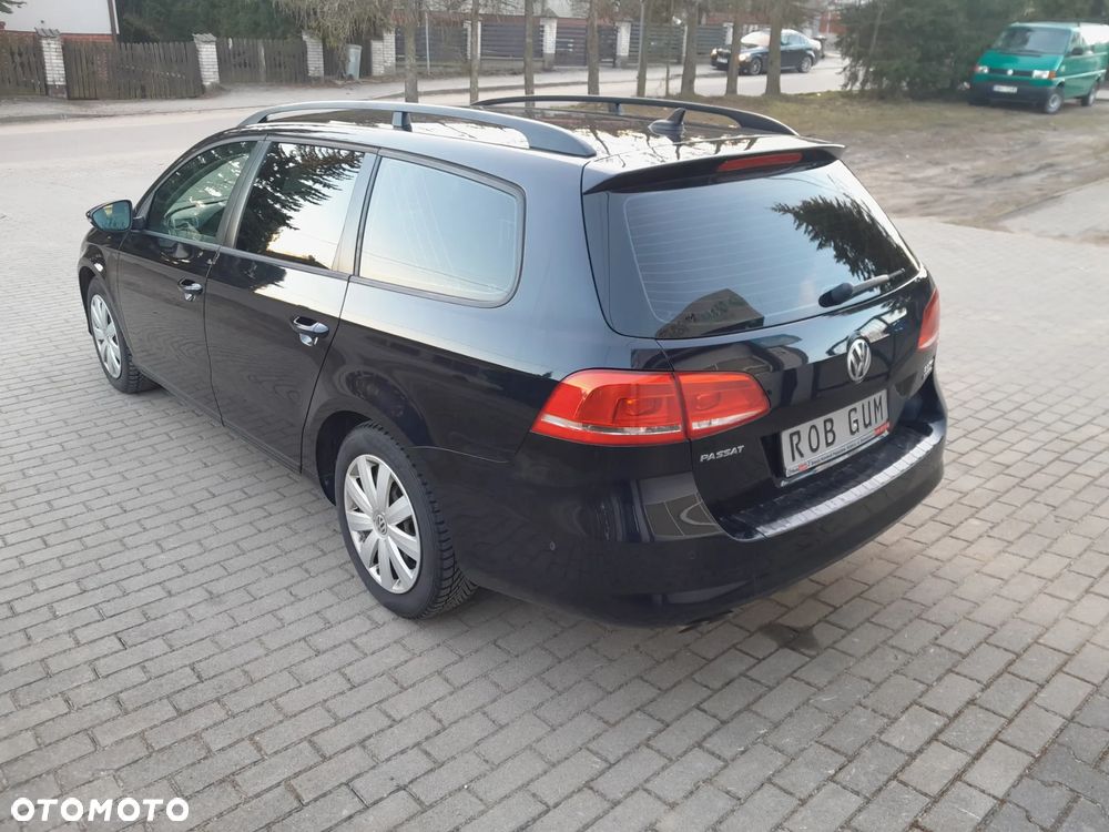 Volkswagen Passat 2.0 Blue TDI SCR Trendline - 3