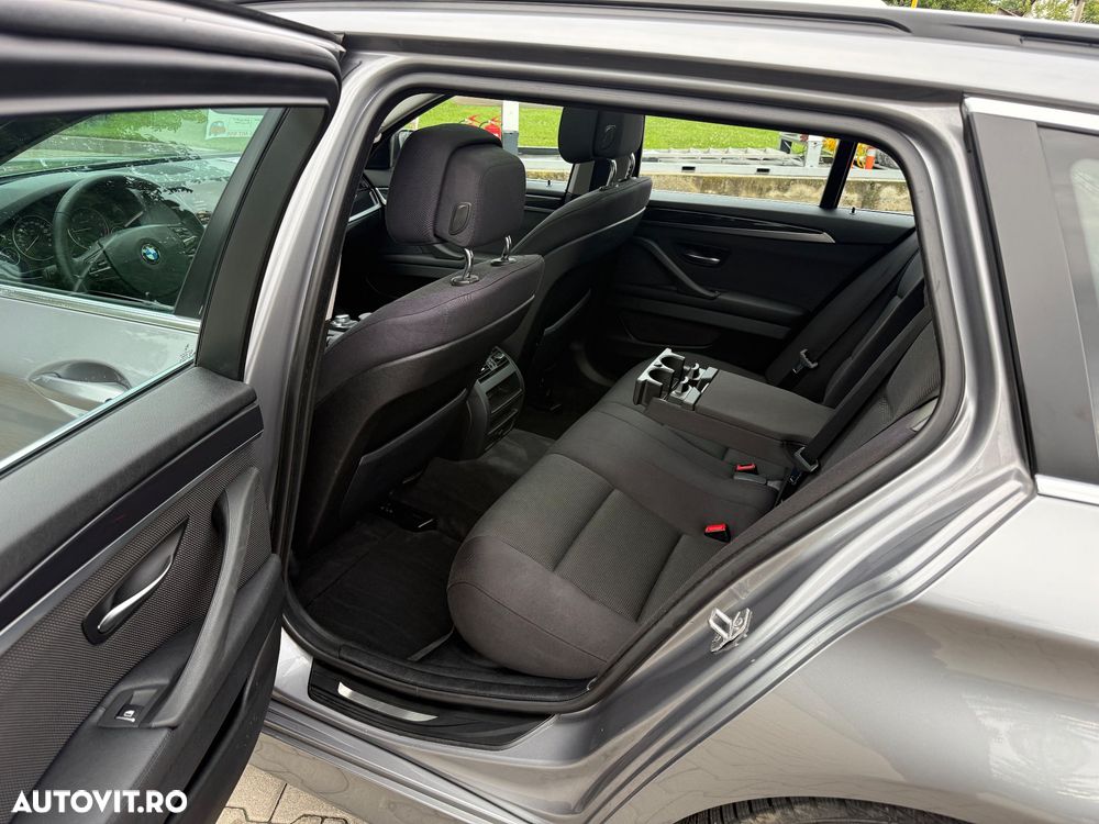 BMW Seria 5 520d Modern Line - 11