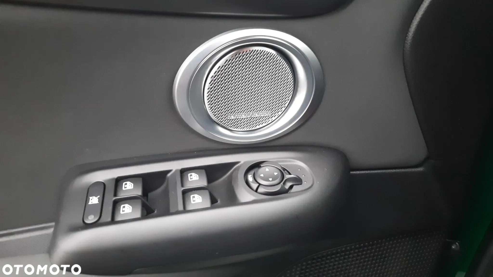 Alfa Romeo Tonale 1.5 T4 GSE Hybrid Veloce DCT - 19