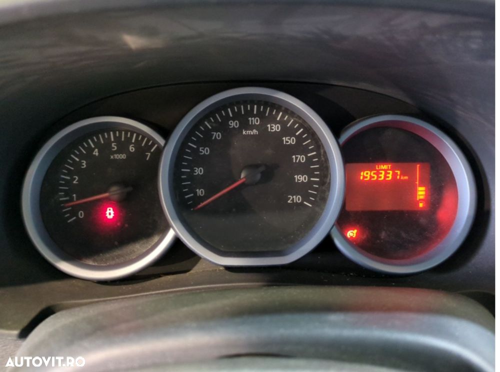 Dacia Lodgy TCe 115 Stepway - 9