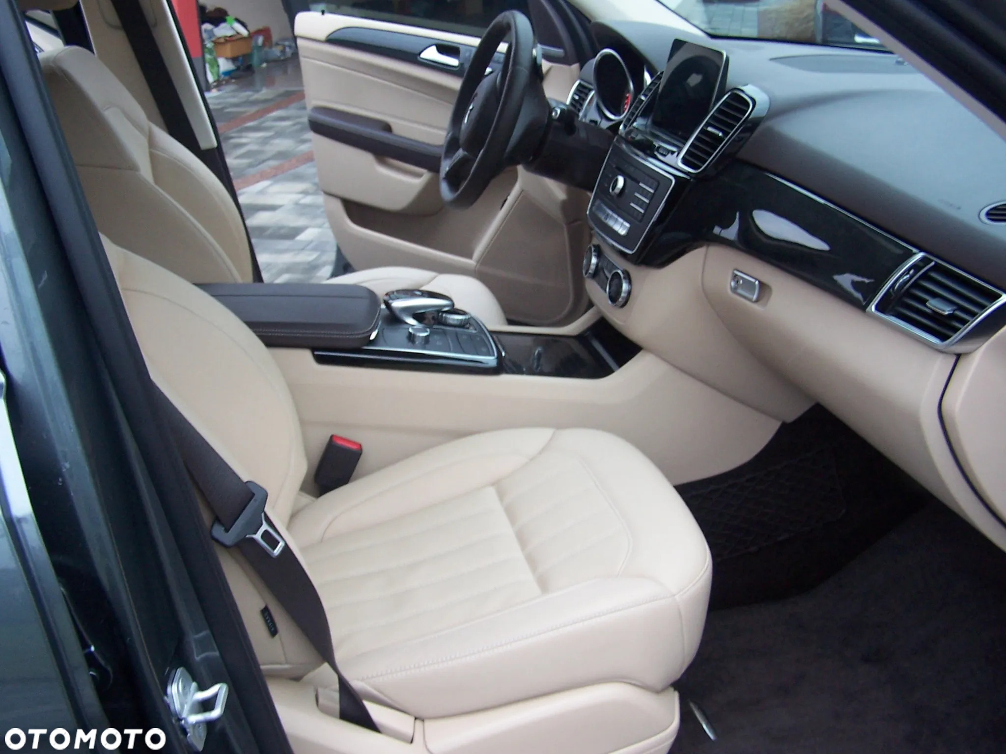 Mercedes-Benz GLE - 6