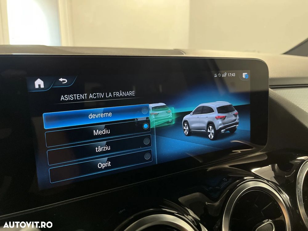 Mercedes-Benz GLA 200 d 4MATIC 8G-DCT Progressive - 27
