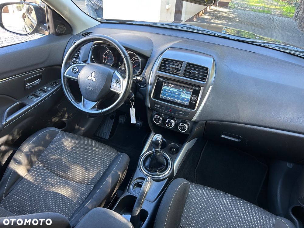 Mitsubishi ASX 1.8 DI-D 2WD Edition II - 19